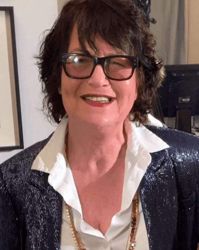 Laara Raynier Picture